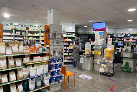 Locaux de la Pharmacie Mairie Bron